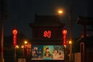 《雨季来信》剧照：老式信箱与被打湿的信纸